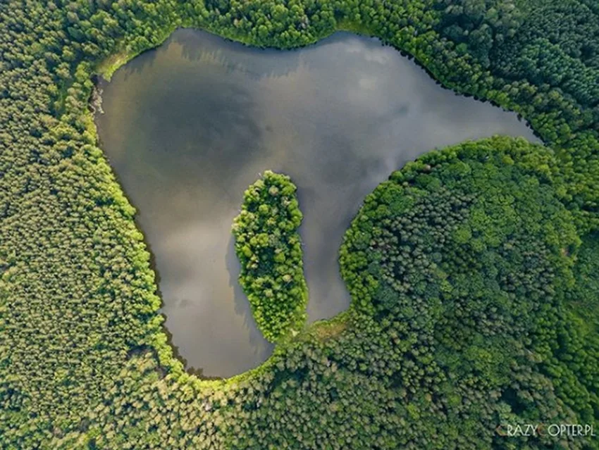 Jezioro Plajtek z lotu ptaka